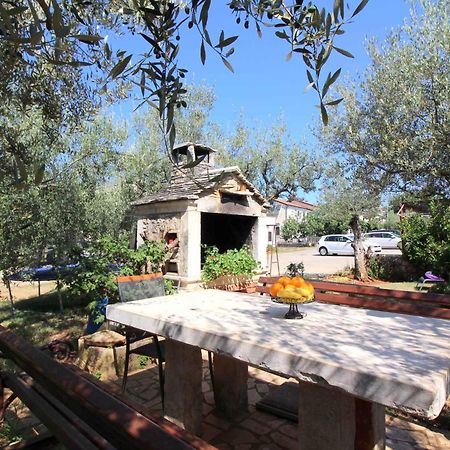Apartments In Porec/Istrien 9923 Екстериор снимка